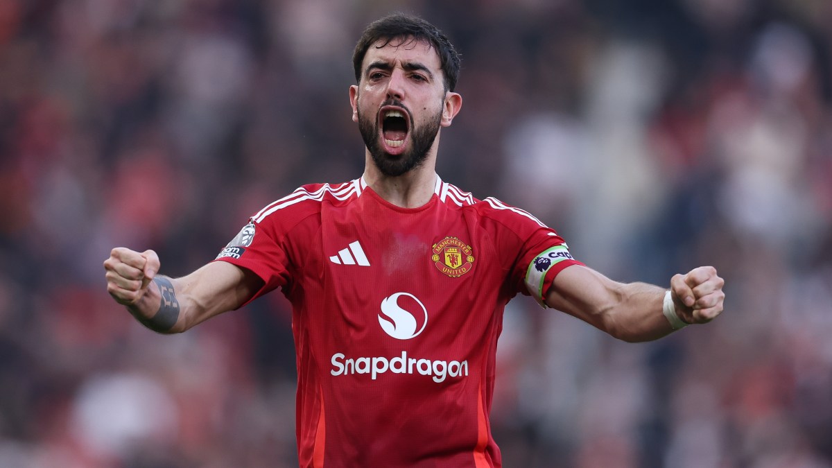 Mikel Arteta: Bruno Fernandes too smart for referee with his free kick