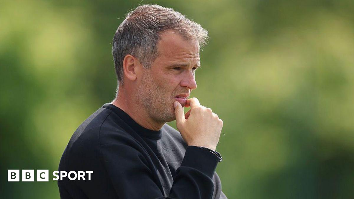 Robert Vilahamn: Tottenham considering sacking manager