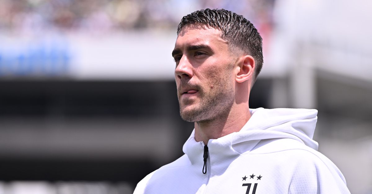 Juventus, Dusan Vlahovic reportedly in a standoff over potential departure