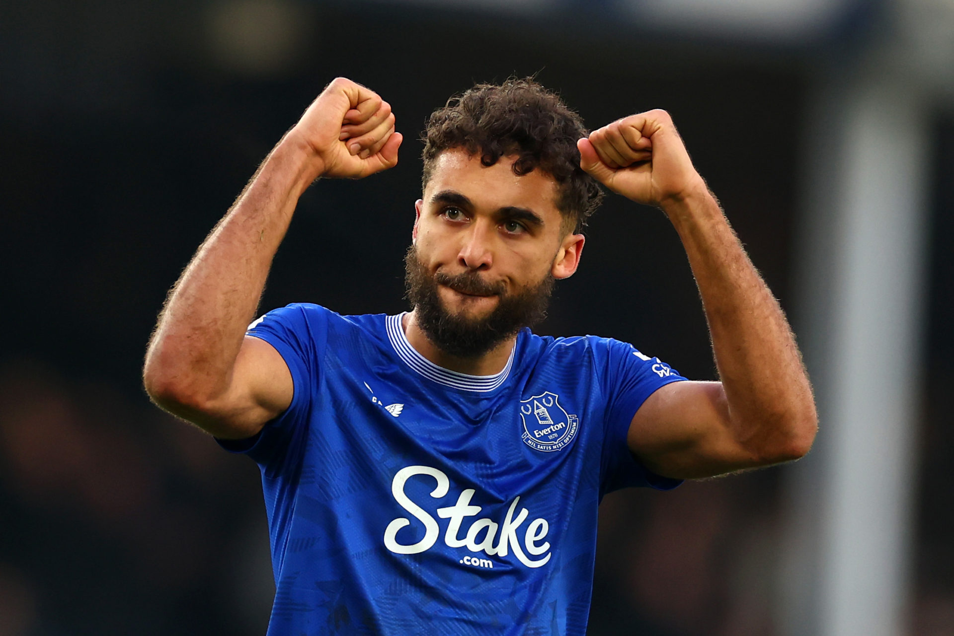 David Moyes’ perfect Dominic Calvert-Lewin replacement stalling on contract offer and could join Everton