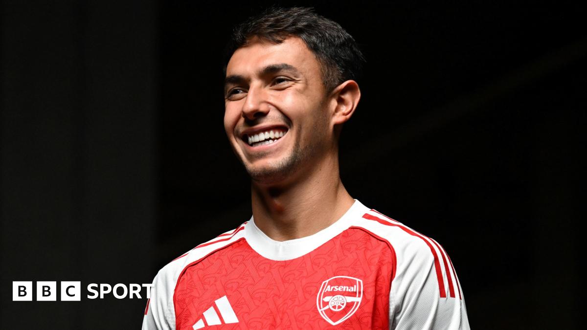 Martin Zubimendi: Arsenal sign Sociedad midfielder in £60m deal