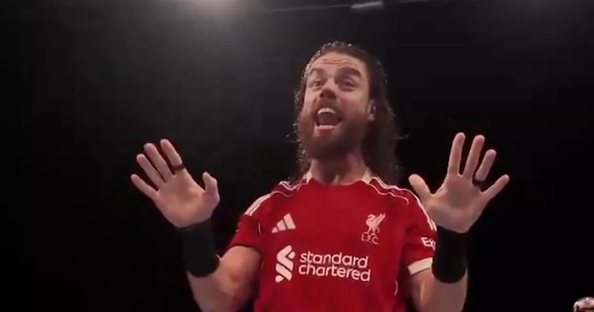 WWE star trolls furious Newcastle fans with brutal Alexander Isak transfer taunt