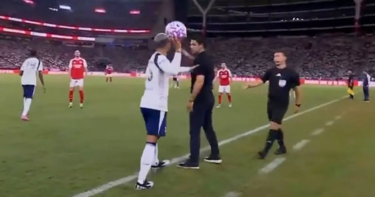 Richard Keys gives Mikel Arteta piece of his mind over Arsenal incident vs Spurs