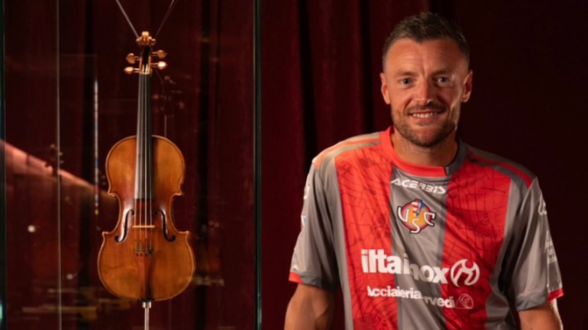 Jamie Vardy to be team-mates with Benito Mussolini’s great-grandson