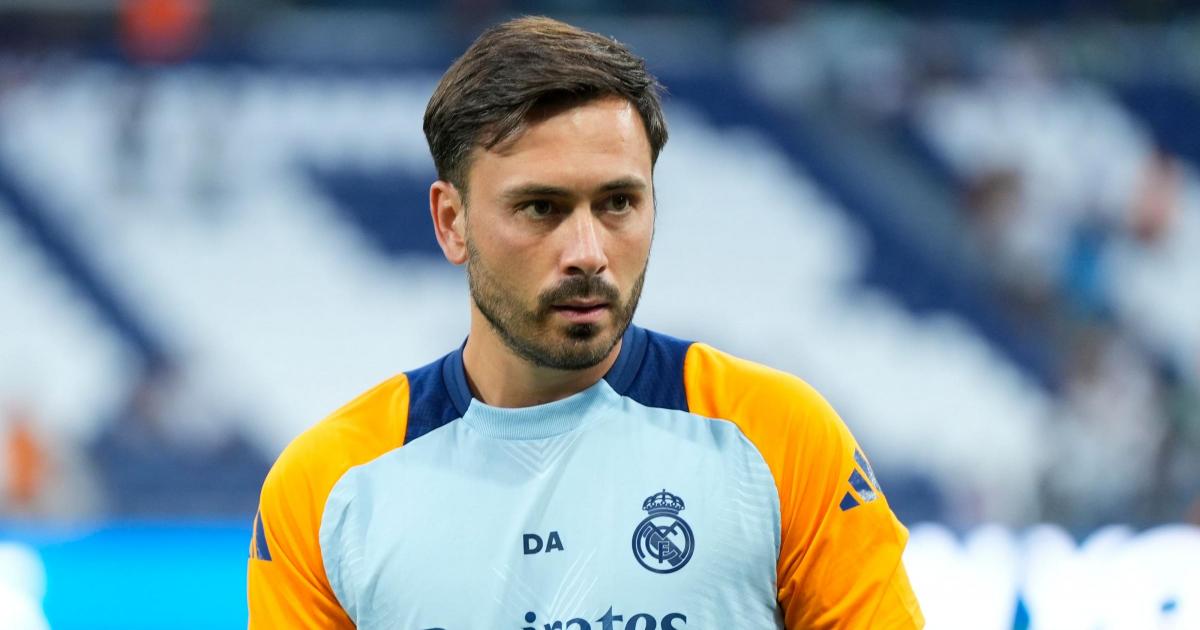 Ex-Rangers manager target vows not to quit despite fan protests