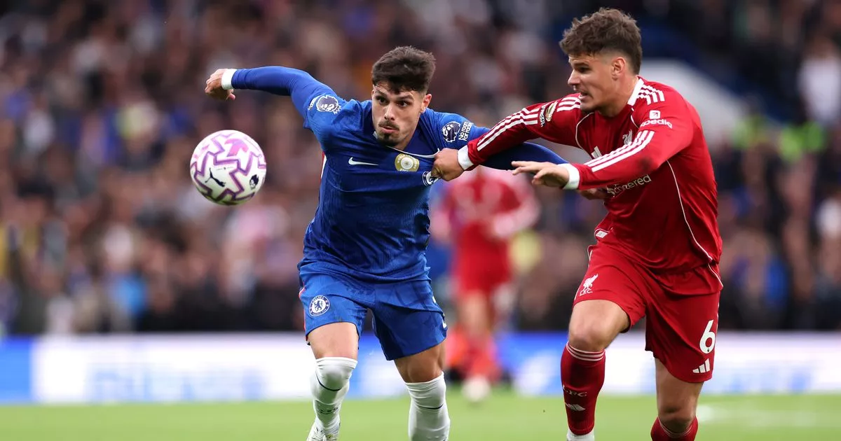 Scholes shares major Milos Kerkez concern as difficult Liverpool start continues